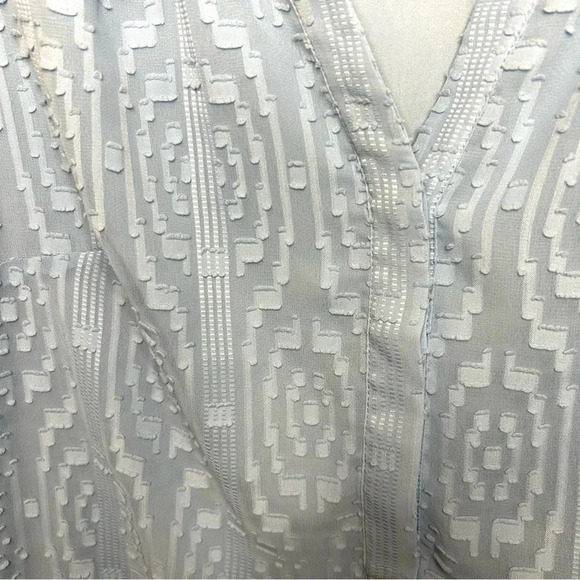 Talbots Textured Popover Blouse Baby Blue 3/4 Sleeve Women’s Small - Picture 3 of 10